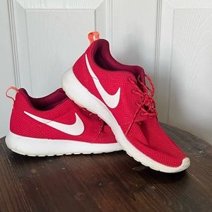 Women’s Nike Roshe